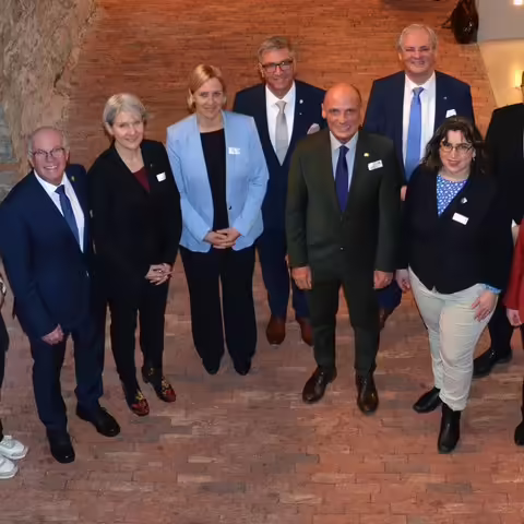 Bodensee-Konferenz in Appenzell: Auf Kurs zur klimaneutralen Schifffahrt!