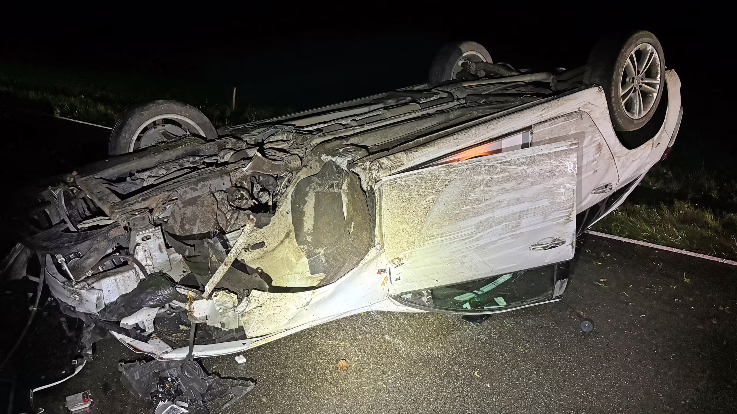 Drama in Amriswil: Junger Autofahrer überschlägt sich nach Unfall!
