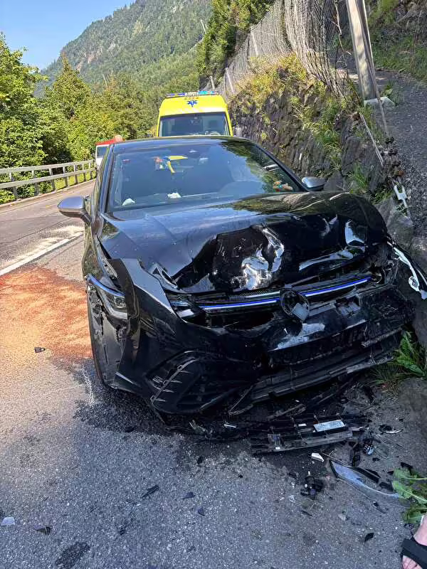 Drei schwere Verkehrsunfälle: Acht Verletzte am Montagnachmittag!
