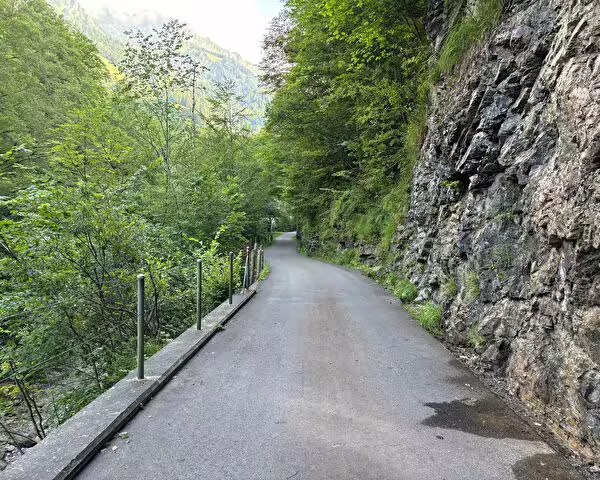 E-Bike-Unfall in Sachseln: 70-Jähriger stürzt tödlich in die Melchaa
