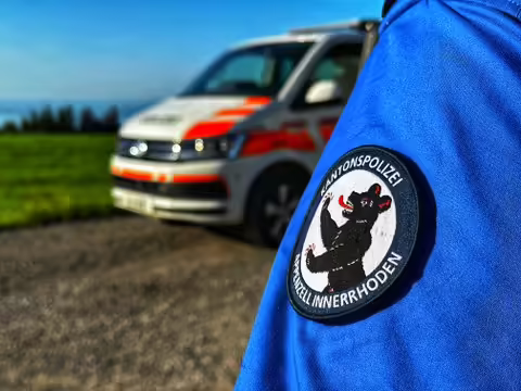 Gleitschirmabsturz in Appenzell: Pilot schwer verletzt!