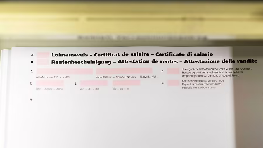 Kanton Glarus kämpft gegen kalte Progression: Steueranpassung ab 2025!