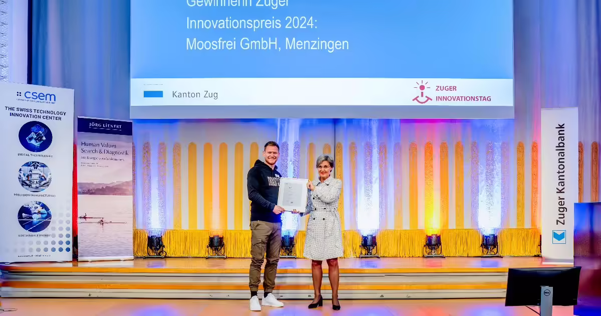 Moosfrei GmbH gewinnt Zuger Innovationspreis mit Drohnentechnologie!