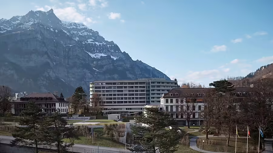 Neue Psychiatrische Dienste Glarus: Fortschritt für die mentale Gesundheit!