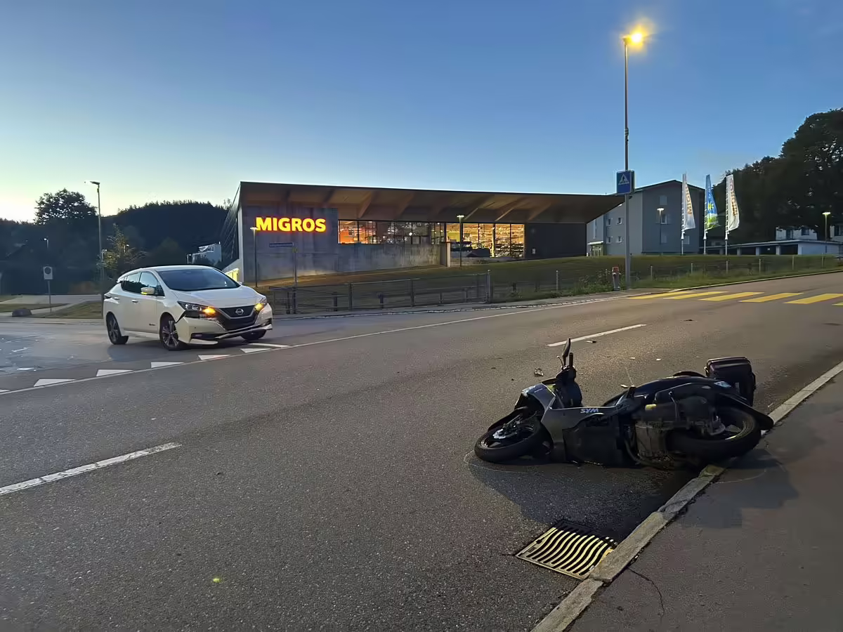 Schockierende Kollision in Heiden: Motorrollerfahrer schwer verletzt!