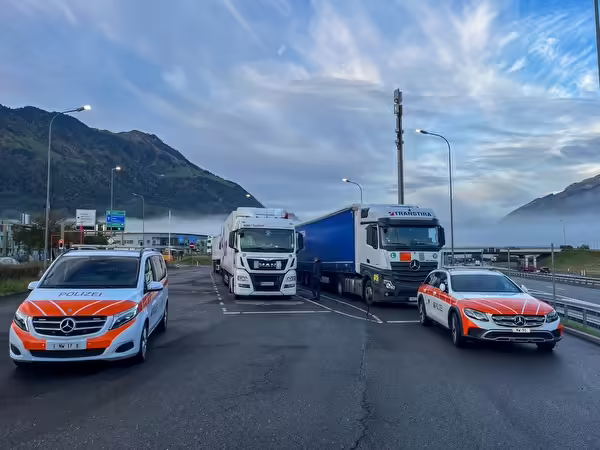 Schwerverkehrskontrolle in Nidwalden: Ein Viertel der Chauffeure angezeigt!