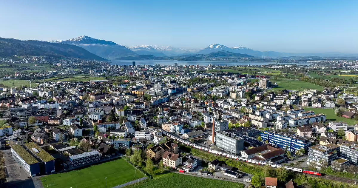 Zug setzt auf neue Wohnpolitik: Strategie 2030 für bezahlbaren Wohnraum!