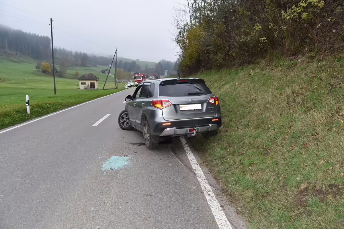 Autofahrerin kippt in Hundwil um: Glück im Unglück!