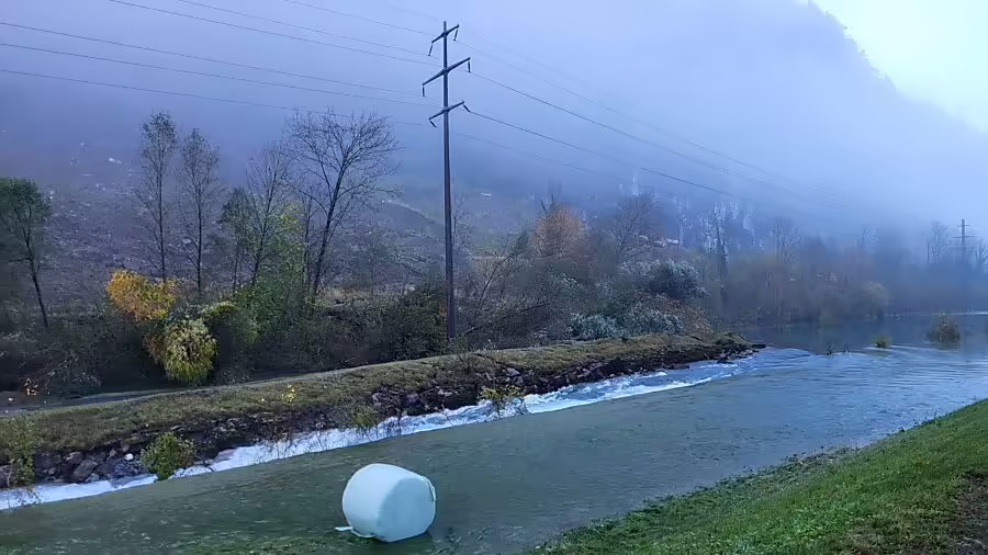 Erdrutsch in Glarus Nord: Gefährliche Lage an der Ardega Deponie!