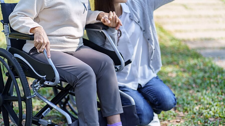 Revolution in der Pflege: Neues Departement für Finanzen und Gesundheit!
