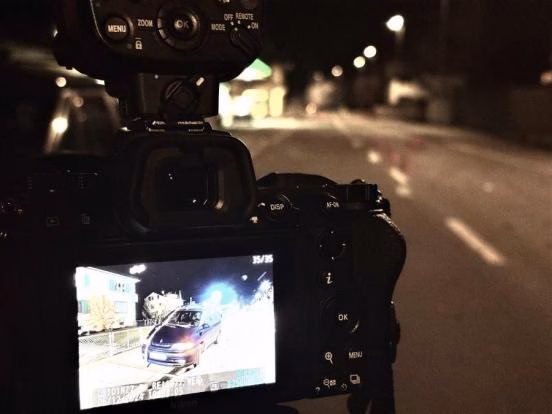Schwerer Unfall in Pfäffikon: 8-Jähriger bei Kollision verletzt!