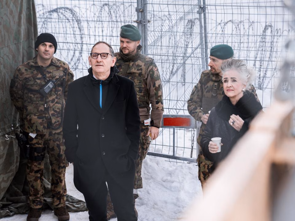 Armee schützt WEF: Zürcher Regierungsräte im Einsatz für Sicherheit!