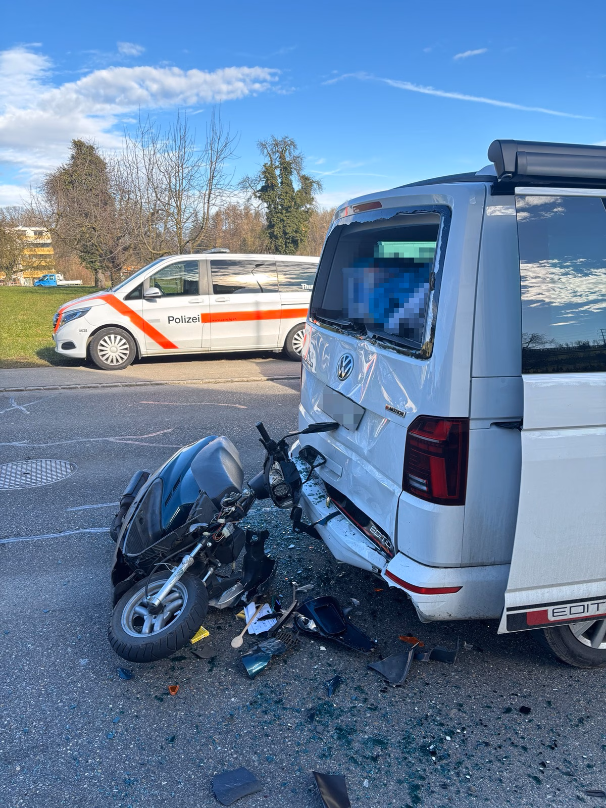 Schock-Unfall in Amriswil: Jugendlicher Kleinmotorradfahrer verletzt!