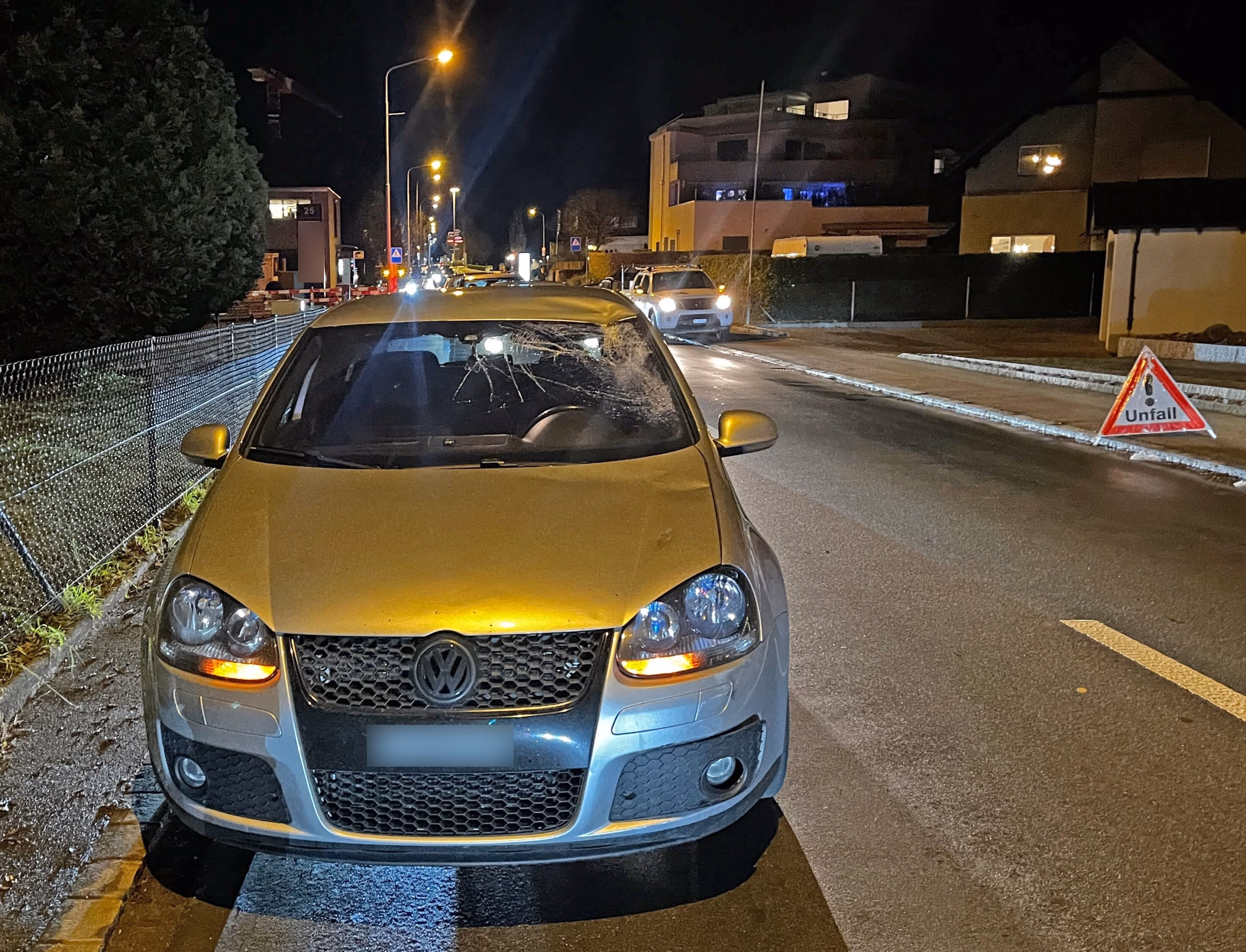 Velofahrer in Aadorf bei Unfall verletzt – Polizei sucht Zeugen!