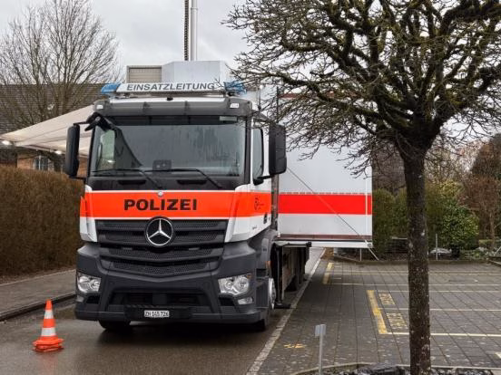 Blutiger Streit: Vater und Sohn in Zürich schwer verletzt!