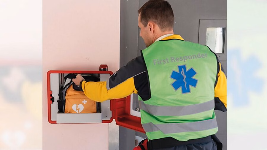 Erste First Responder im Glarnerland: Soforthilfe ab 1. August bereit!