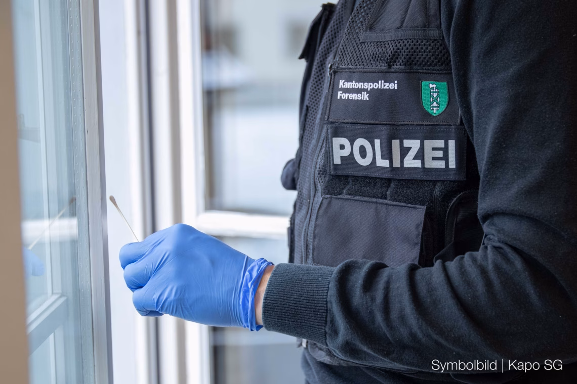 Einbrecher stehlen Tausende in Bazenheid – Wie sicher ist Ihr Zuhause?