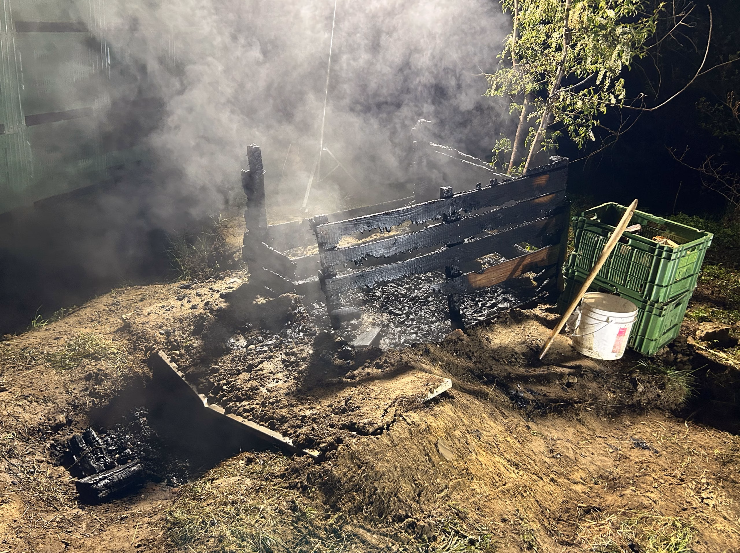 Erdofen-Brand in Stettfurt: Feuerwehr schnell im Einsatz!