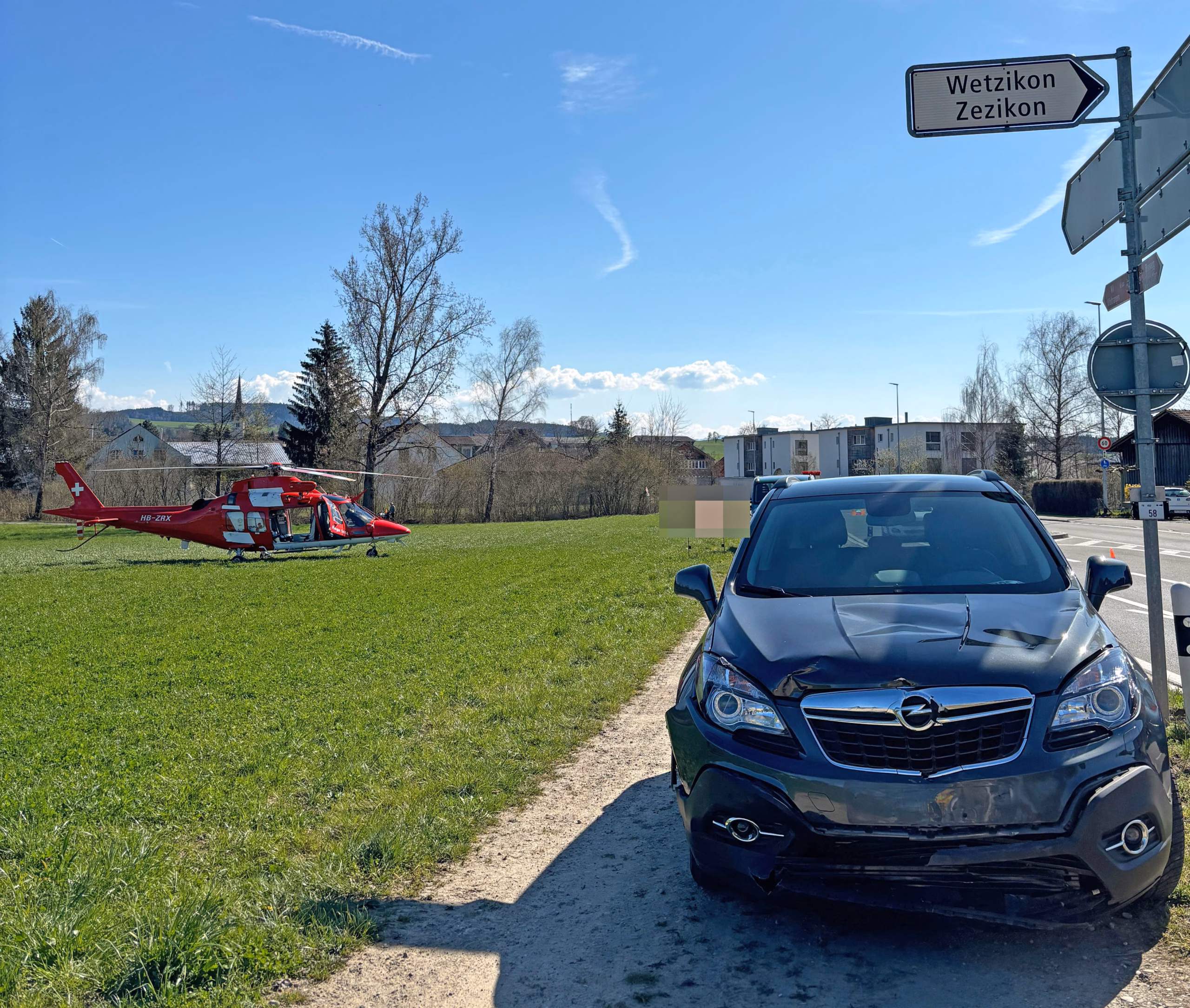 Motorradunfall in Affeltrangen: Biker schwer verletzt, Rega im Einsatz!