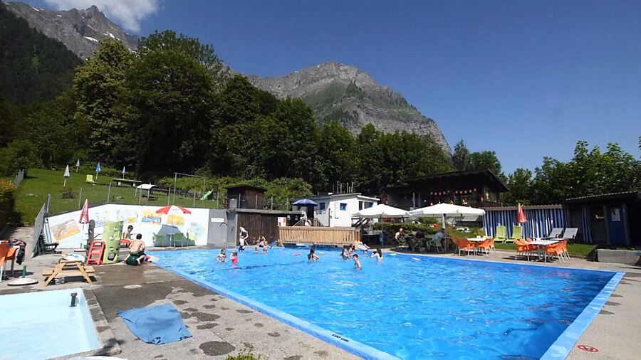 Sportfonds: Kanton fördert Sanierung der Bergbadi Schwändi und neue Loipe!