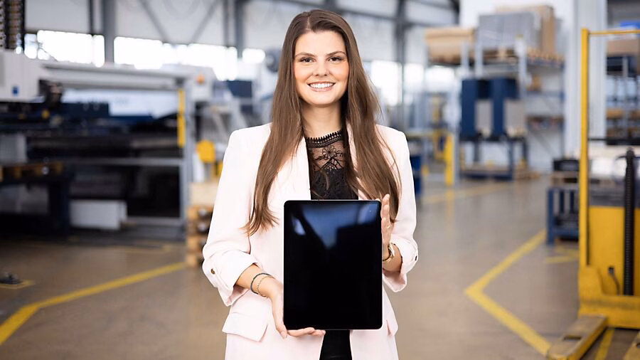 Digitale Zukunft: Glarus fördert Arbeitnehmende mit «Arbeit 4.0»!