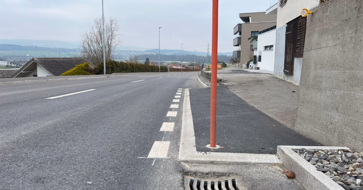 Neuer Belag für Drälikerstrasse: Bauarbeiten starten am Montag!