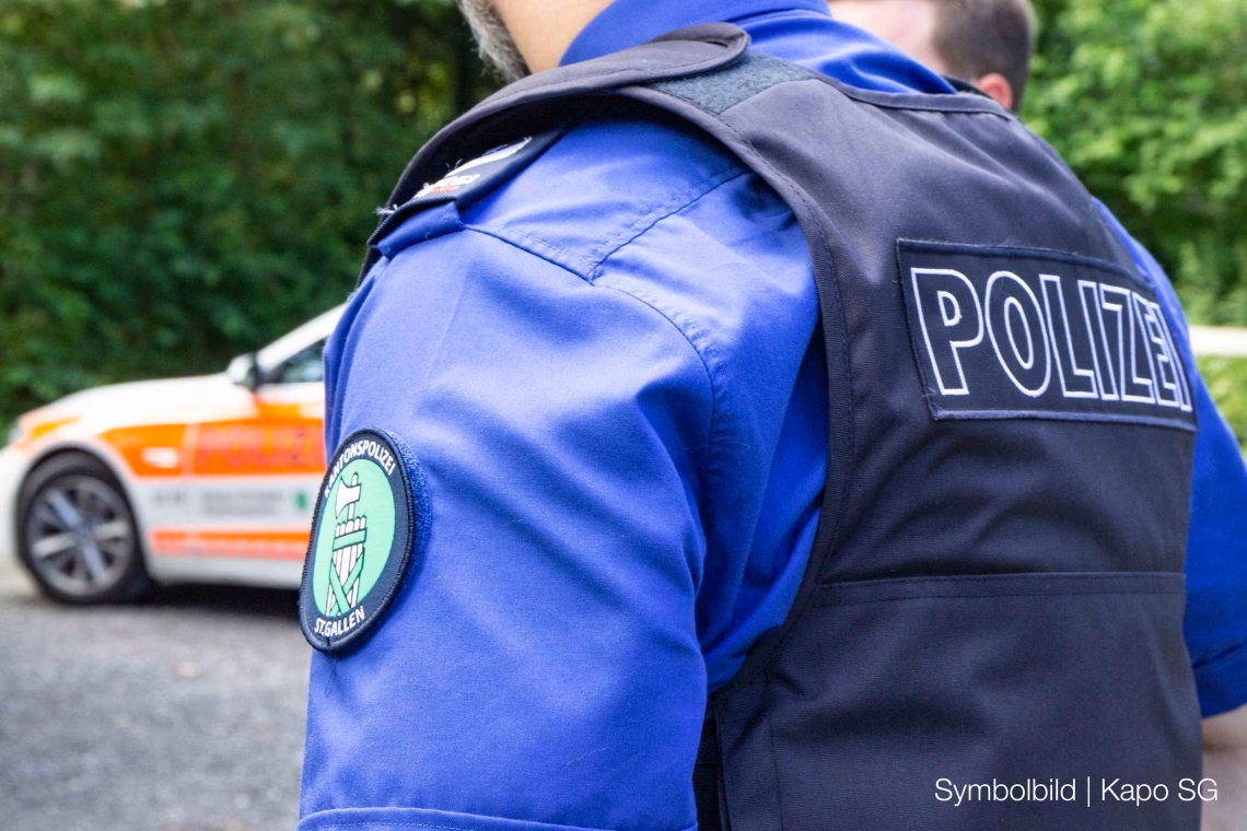 Polizei Rorschach: Lärm und Ablenkung bringen Autofahrer in Not!