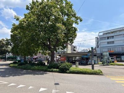Neuweilerplatz: Große Umleitungen durch Bauarbeiten ab September 2025!