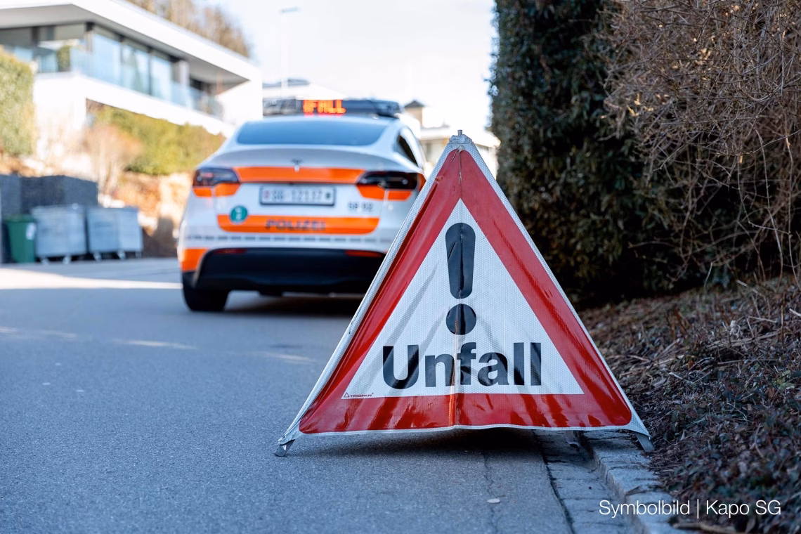 Schwerer Unfall auf Romanshornerstrasse: E-Bike-Fahrerin verletzt!