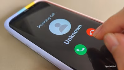 Betrüger schlagen wieder zu: So schützen Sie sich vor Telefonfang!