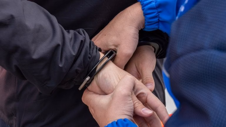 Dach-Drama in Sitten: Häftlinge scheitern bei Fluchtversuch!