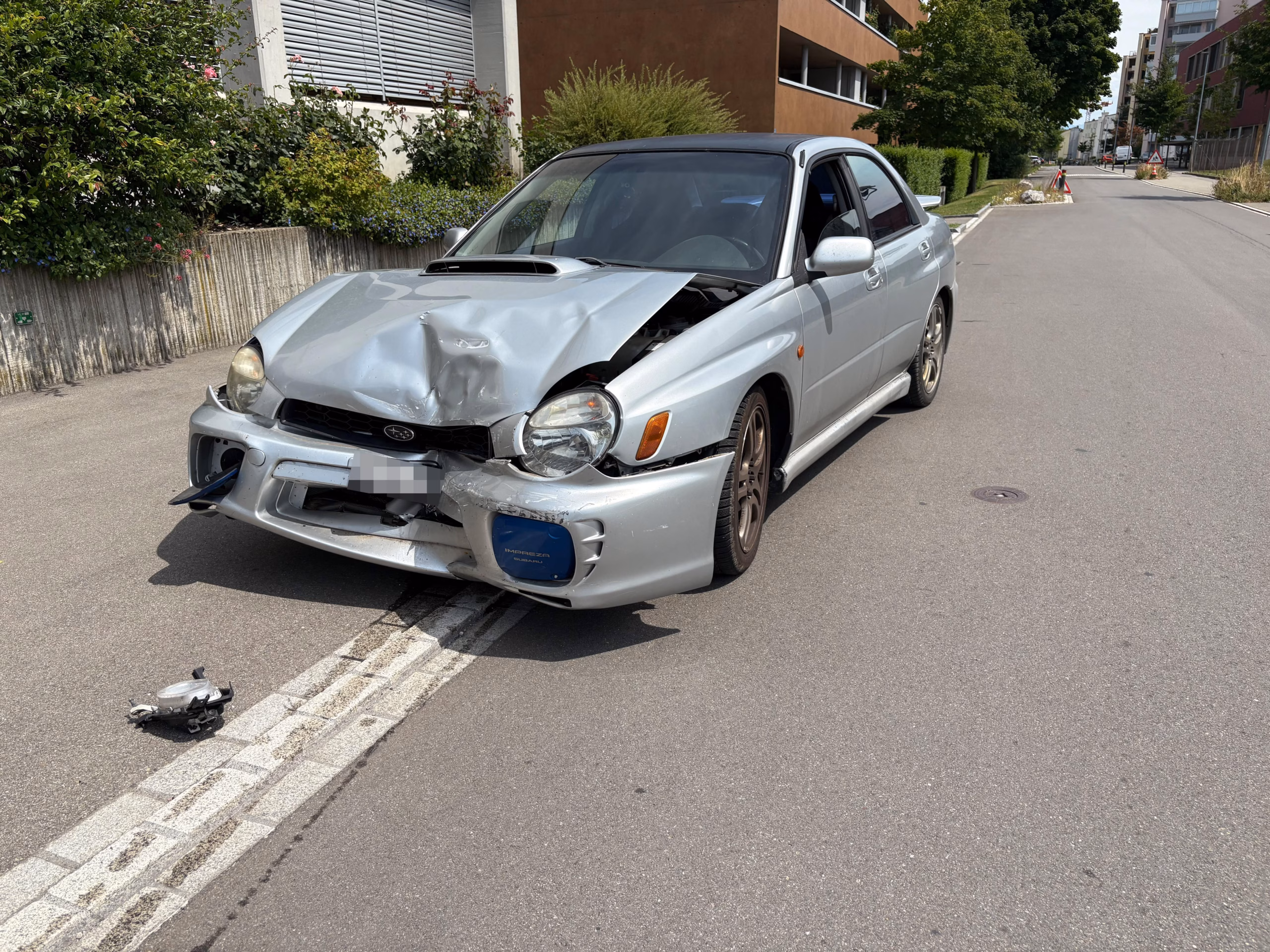 Fahrer nach Unfall in Arbon geflüchtet – Wer ist der Unbekannte?