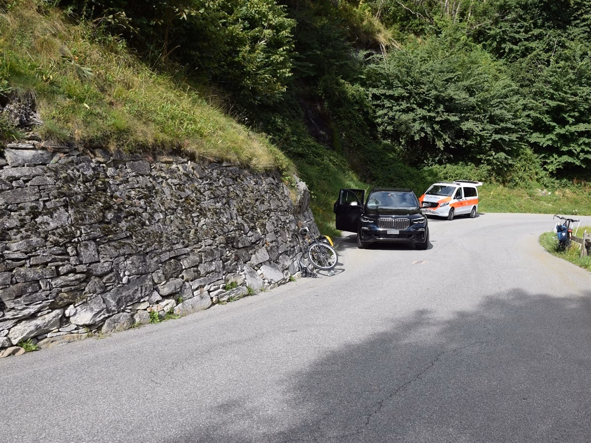 Fahrradunfall in Soglio: 50-Jähriger nach Kollision verletzt!