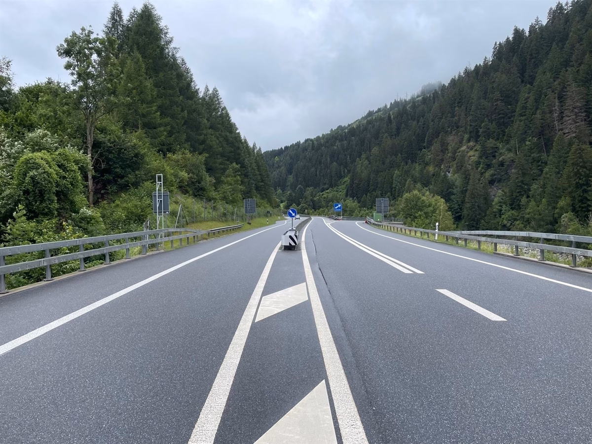 Geisterfahrerin auf A13: Polizei stoppt gefährliche Italienerin!