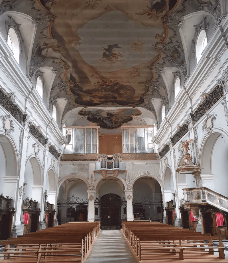 Kulturjuwel Freiburger Kirche: Restaurierung für die Zukunft geplant!