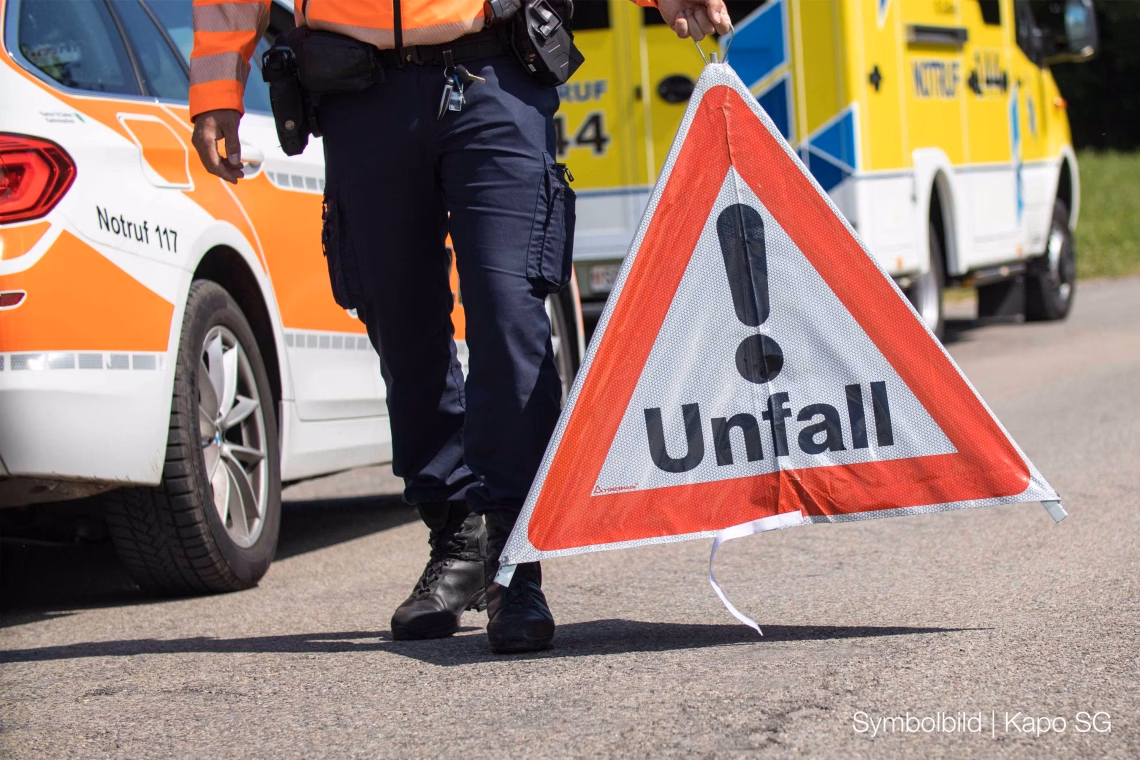 Rennfahrer schwer verletzt: Dramatischer Unfall auf Heidlerstrasse!