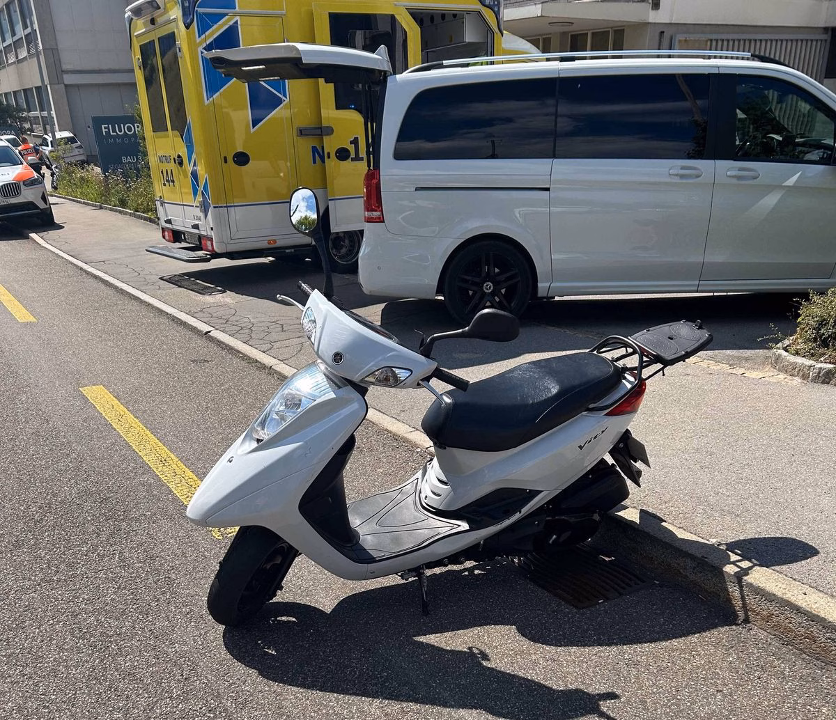 Schockunfall in Herisau: Motorradlenkerin erleidet schwere Verletzungen!