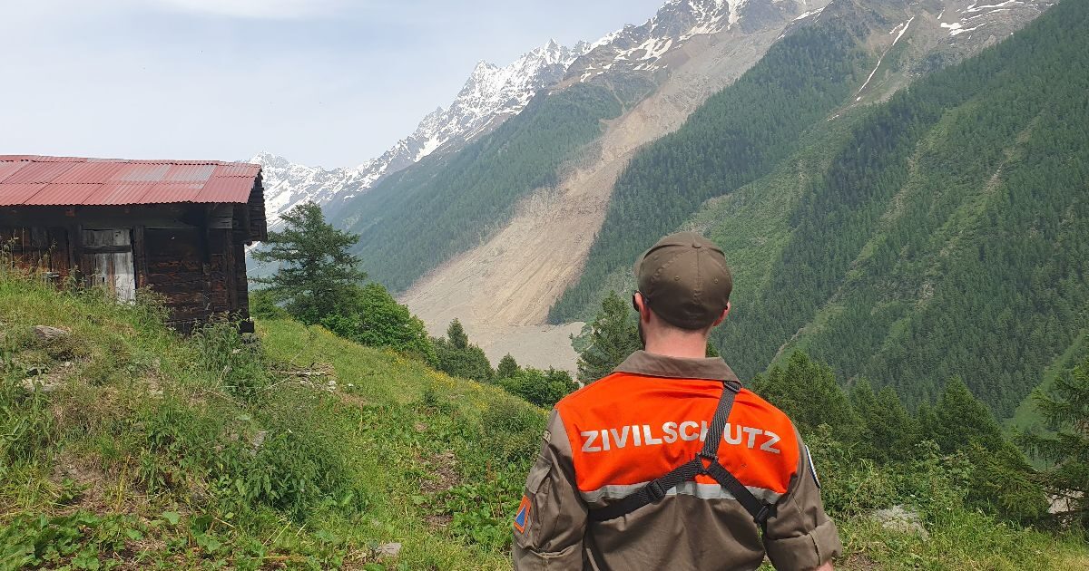 Zivilschutz Kanton Zug: Heldentaten nach Bergsturz in Blatten!