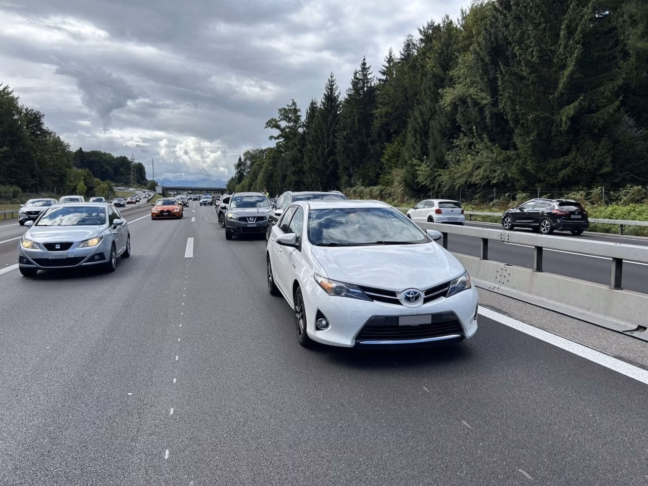A1-Horror: Fünf Autos in Auffahrkollision – Zwei leicht verletzt!