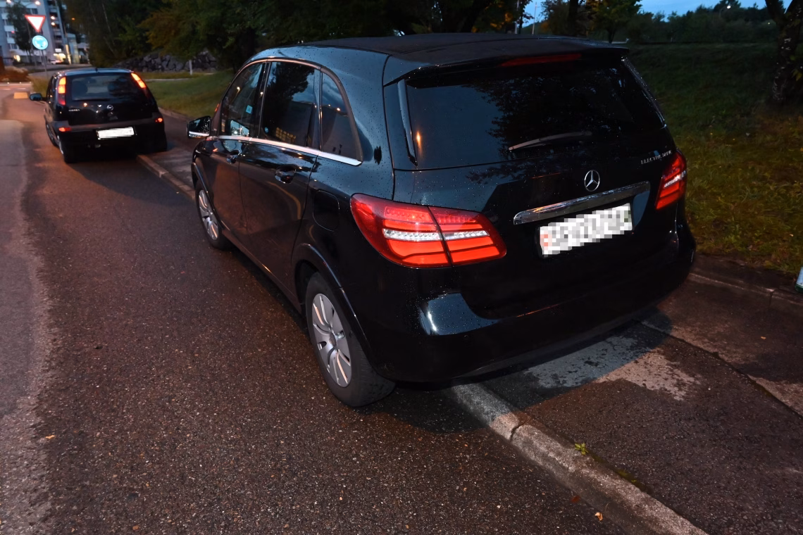 Auffahrunfall in Uzwil: Frau leicht verletzt, 5&#039;000 Franken Schaden!