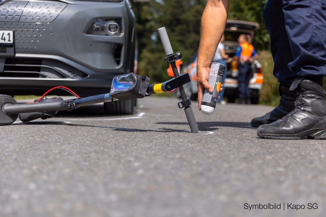 E-Scooter-Unfall in Rorschacherstrasse: 16-Jähriger schwer verletzt!