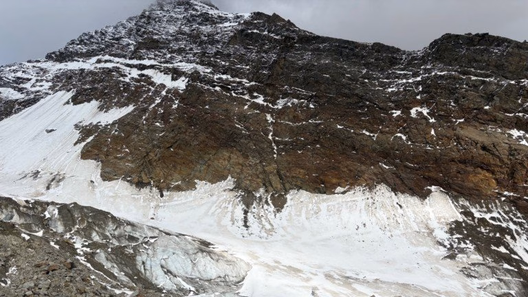 Tragödie am Lagginhorn: Bergsteigerin stürzt tödlich ab