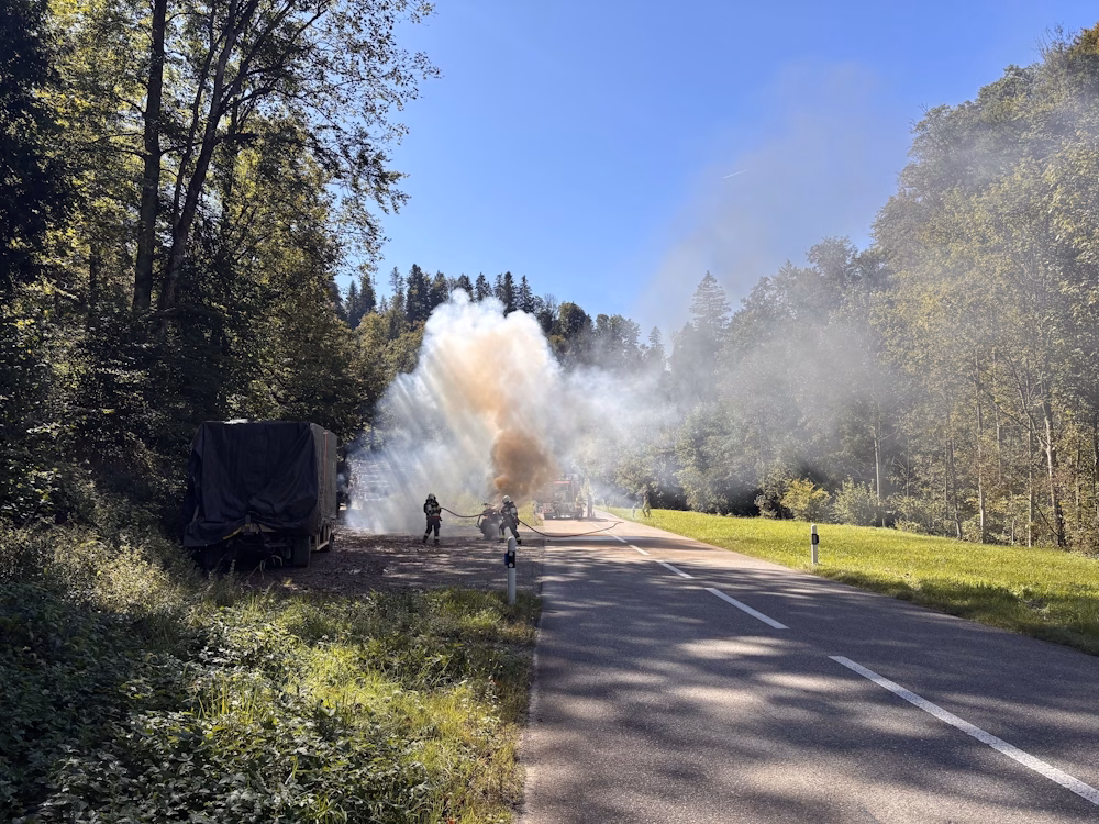 Feuer-Drama in Mogelsberg: Motorrad geht in Flammen auf!