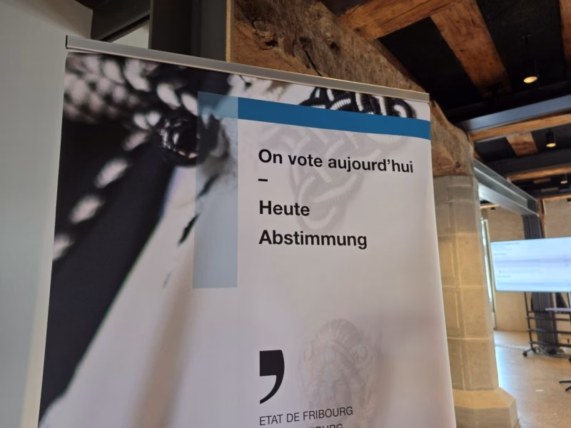 Freiburg entscheidet: 60% lehnen absoluten Schutz für Greyerzersee ab!