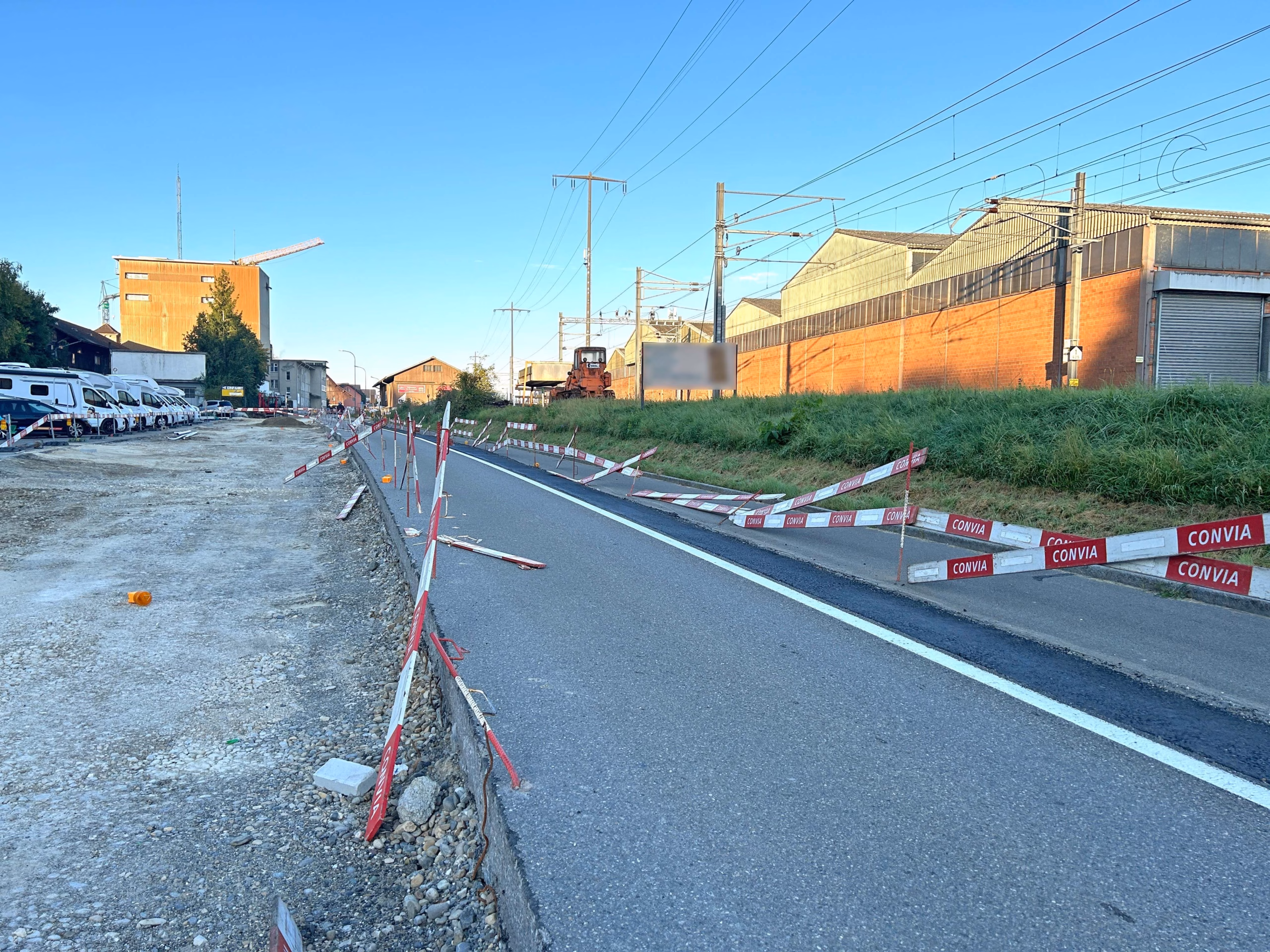 Mysteriöser Unfall in Islikon: Zeugen dringend gesucht!