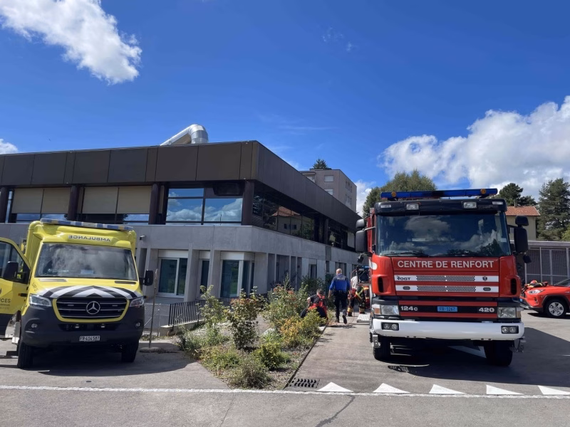 Rauchentwicklung in Schule: Feuerwehr schnell zur Stelle!