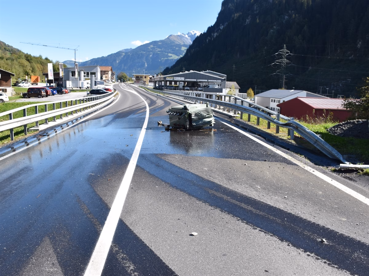 Transformator-Unfall auf Oberalpstrasse: Ölverschmutzung alarmiert Feuerwehr!