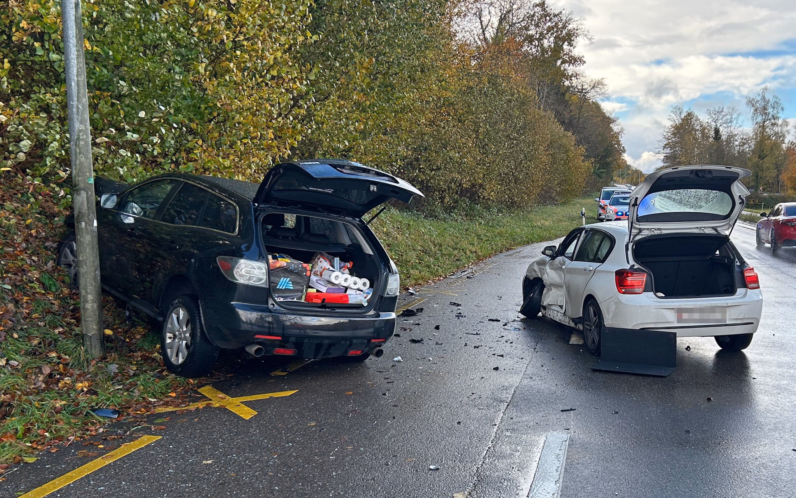 Auto-Kollision in Diessenhofen: Zwei Verletzte beim Zusammenstoß!