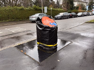 Basel startet Pilotprojekt: Abfallentsorgung mit Unterflurcontainern!