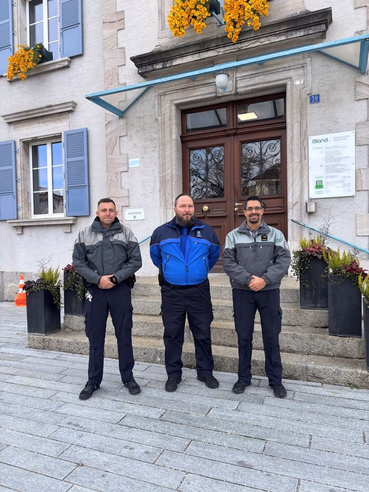 Gland bekommt neue Sicherheit: Gendarmes îlotiers ab 2026 aktiv!